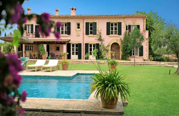 Traditional-style finca home with guest cottage and pool for sale