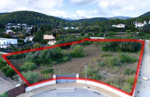 Exceptional Double Plot in Crestatx, Sa Pobla, Mallorca for Sale