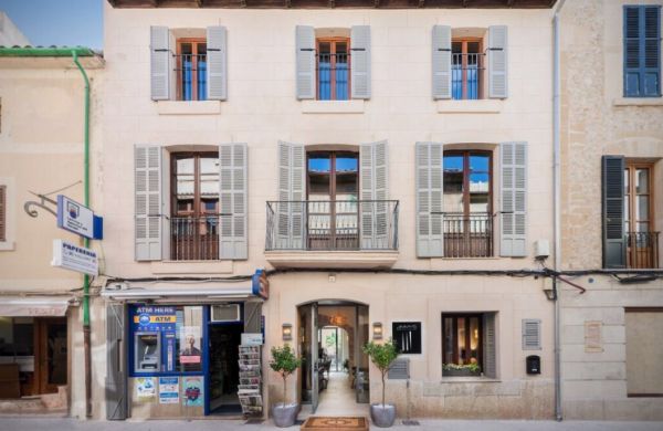 Exquisites Stadthaus im Herzen von Pollensa zu verkaufen