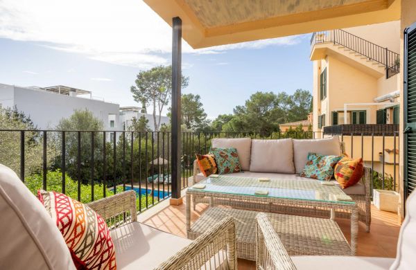 Apartment mit 4 Schlafzimmer und Gemeinschaftspool in Puerto Pollensa, Mallorca