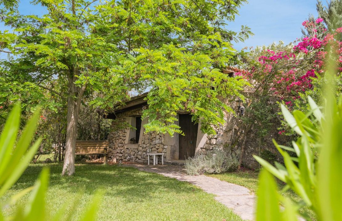 Exklusive Finca in Pollensa, Mallorca, mit privatem Pool, gepflegtem Garten und atemberaubendem Ausblick