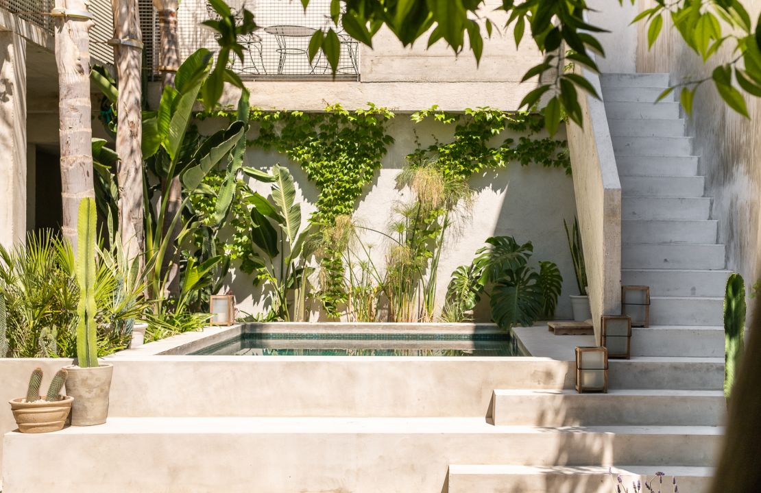 Casa de Diseño en Sa Pobla con Piscina Pequeña, Garaje y Alojamiento para Invitados