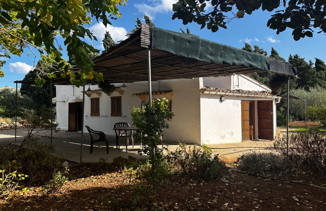 Finca bei Pollensa zu verkaufen