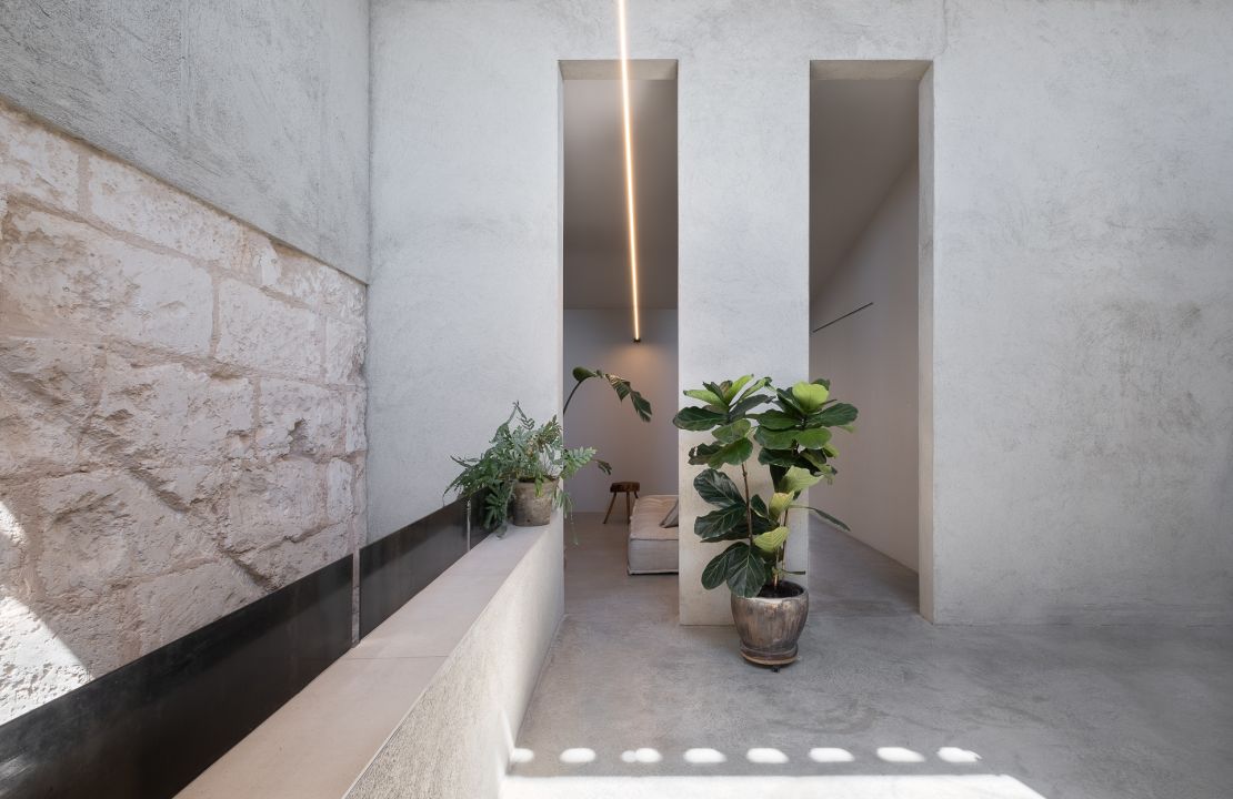 Casa de Diseño en Sa Pobla con Piscina Pequeña, Garaje y Alojamiento para Invitados