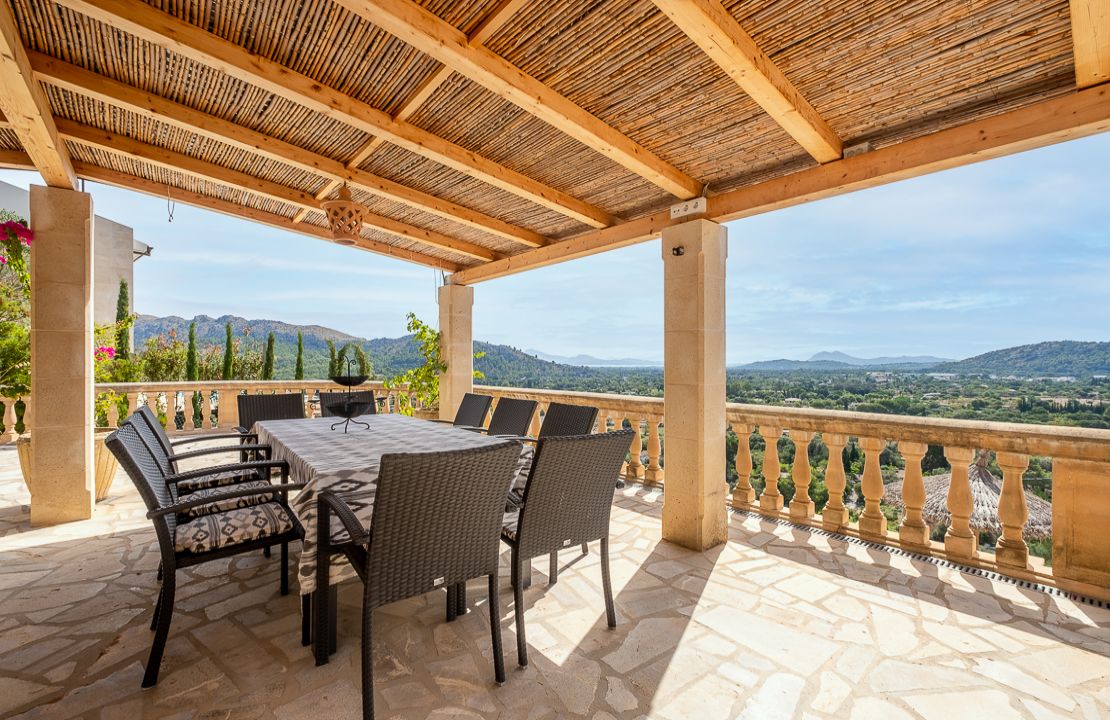 Unique Villa in the exclusive area of La Font, Pollensa with stunning views over the valley!
