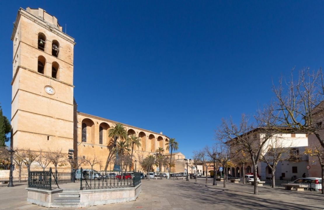 Baugrundstück zu verkaufen in Muro, Mallorca