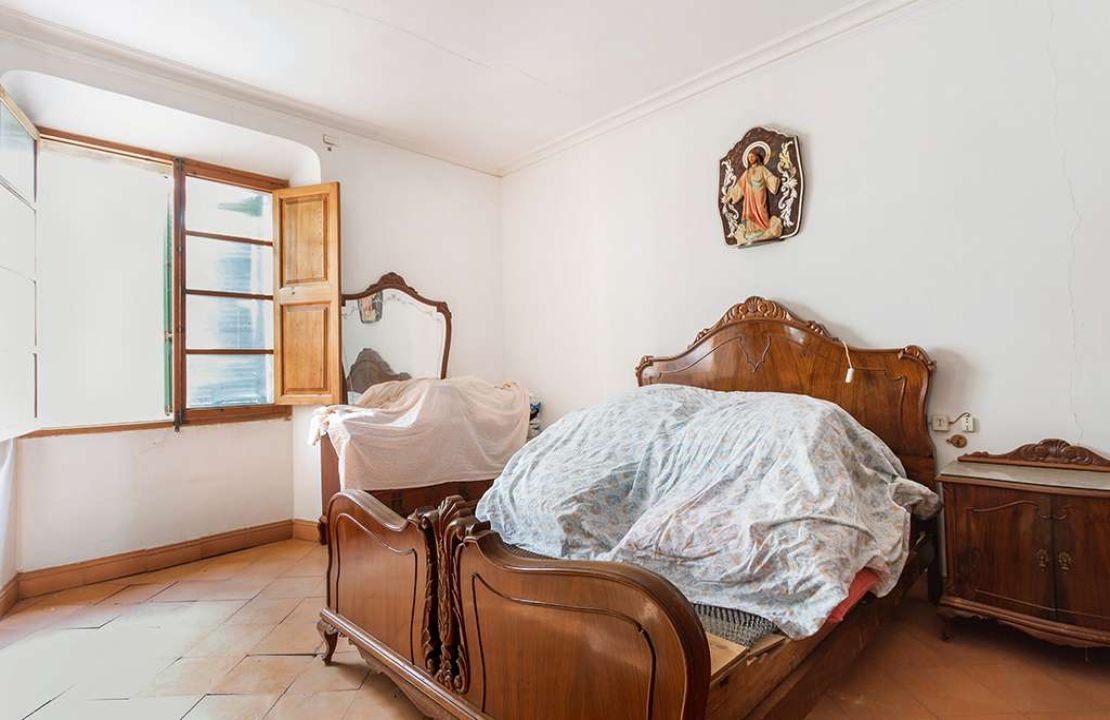 Amazing historical townhouse in Pollensa with garden, garage and terrace for sale