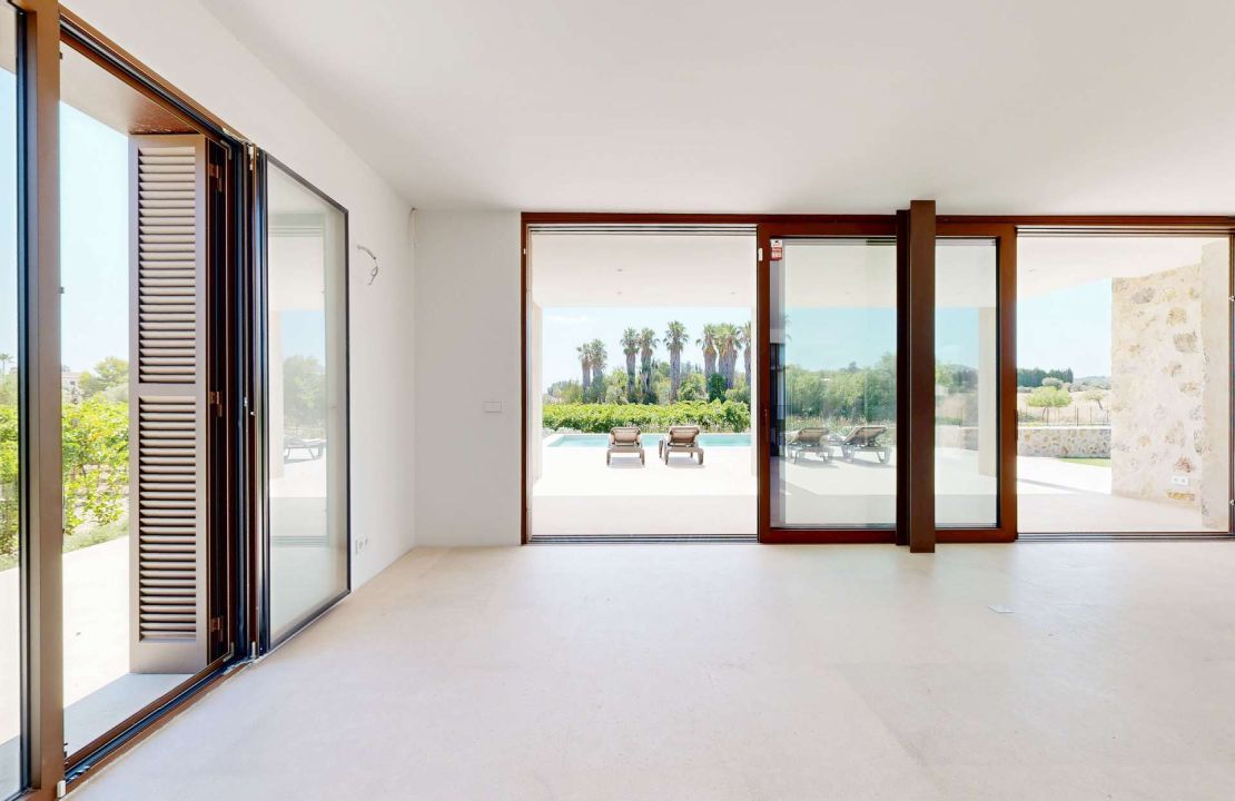 Luxury country house with its own vineyard for sale in Alcudia
