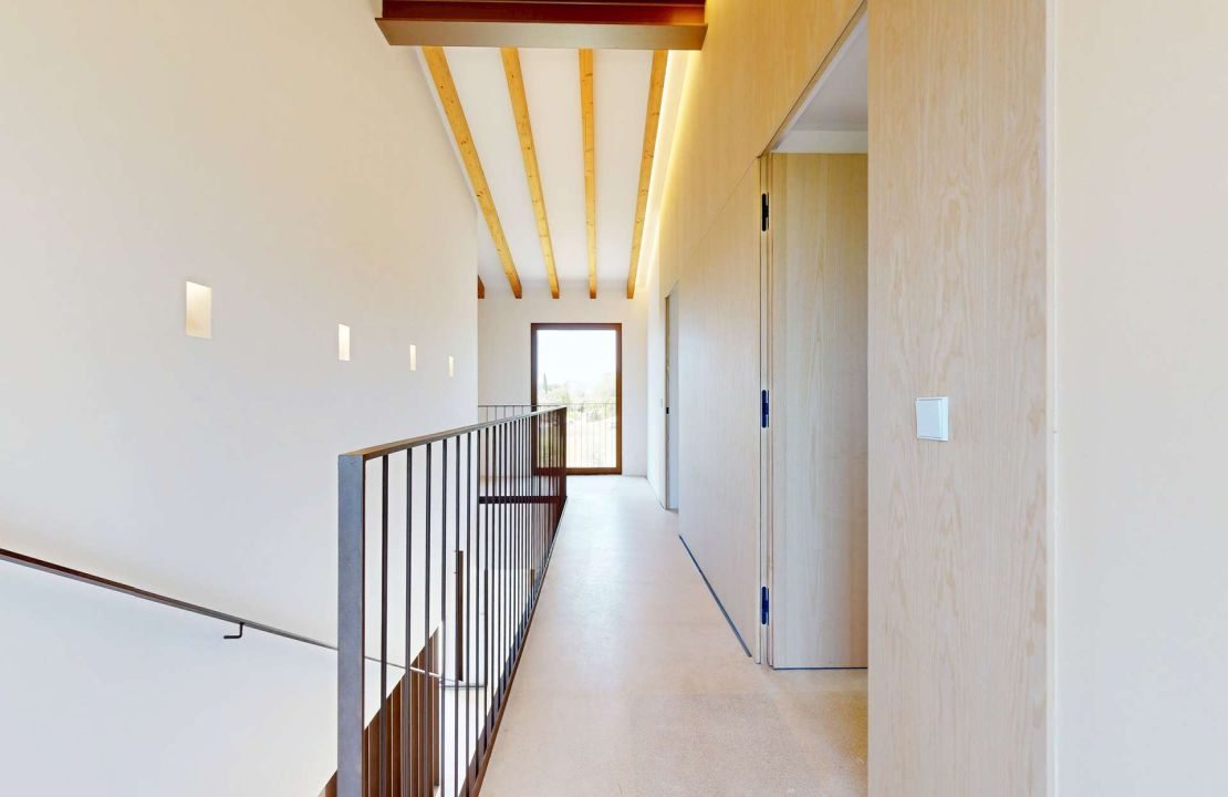 Luxury country house with its own vineyard for sale in Alcudia