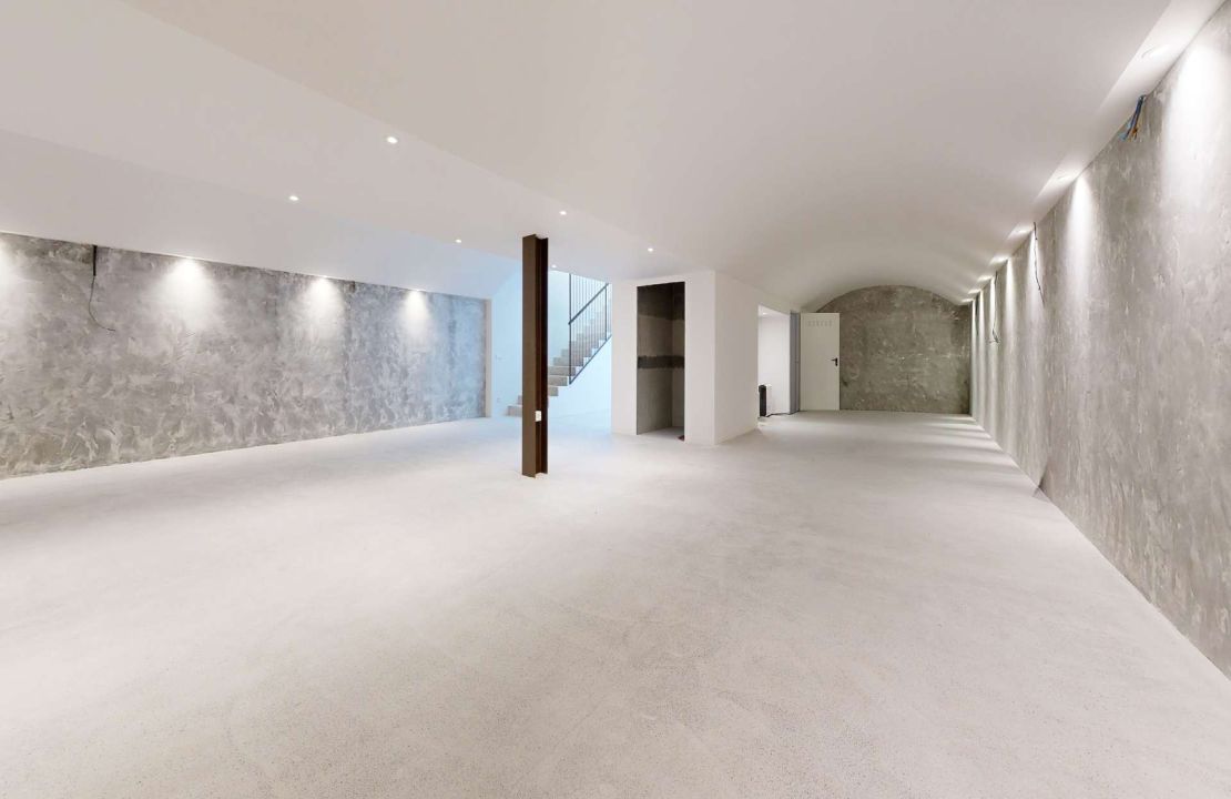 Luxury country house with its own vineyard for sale in Alcudia