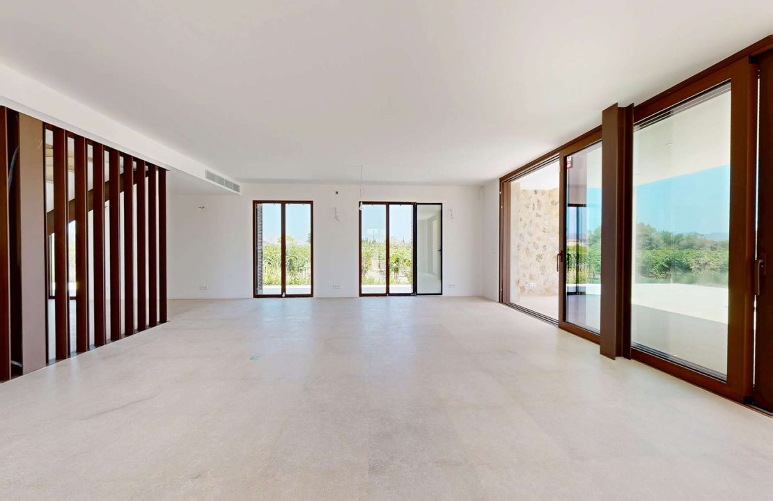 Luxury country house with its own vineyard for sale in Alcudia
