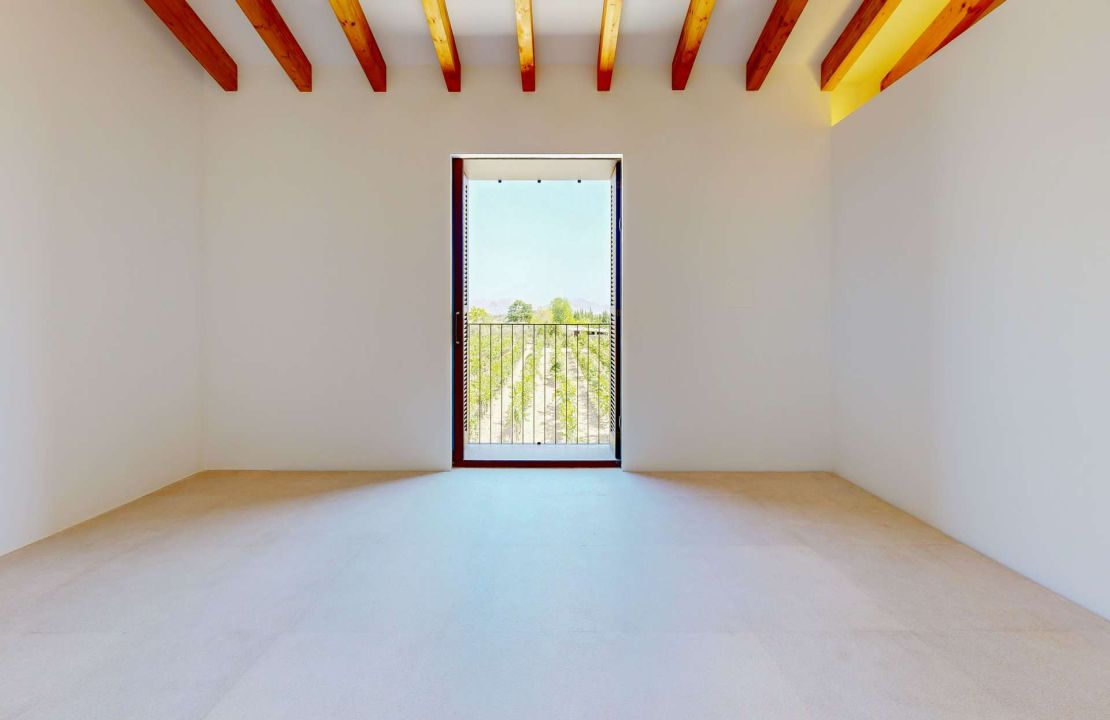 Luxury country house with its own vineyard for sale in Alcudia