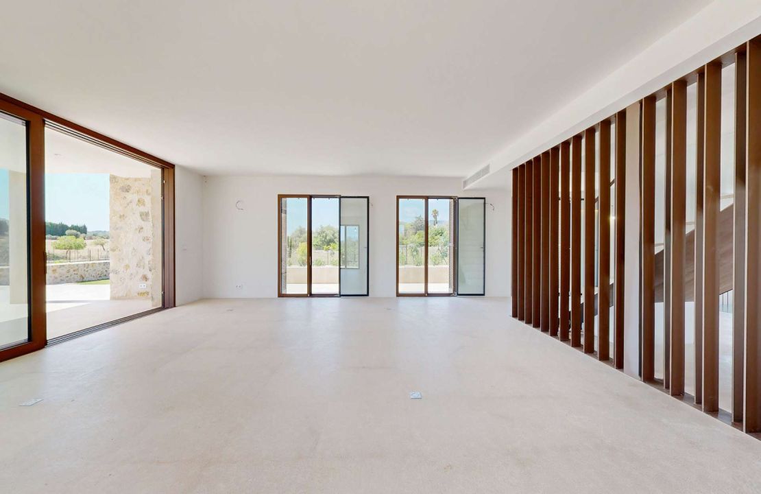 Luxury country house with its own vineyard for sale in Alcudia