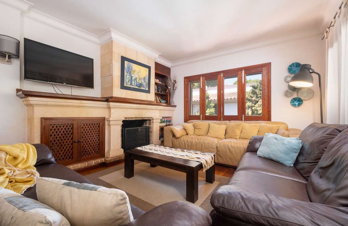 Bonaire Alcudia villa with holiday rental license and pool for sale