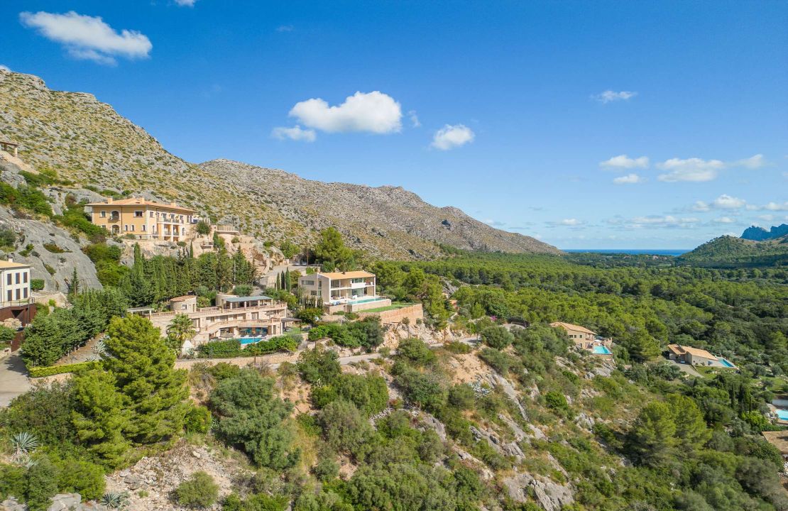 Unique Villa in the exclusive area of La Font, Pollensa with stunning views over the valley!