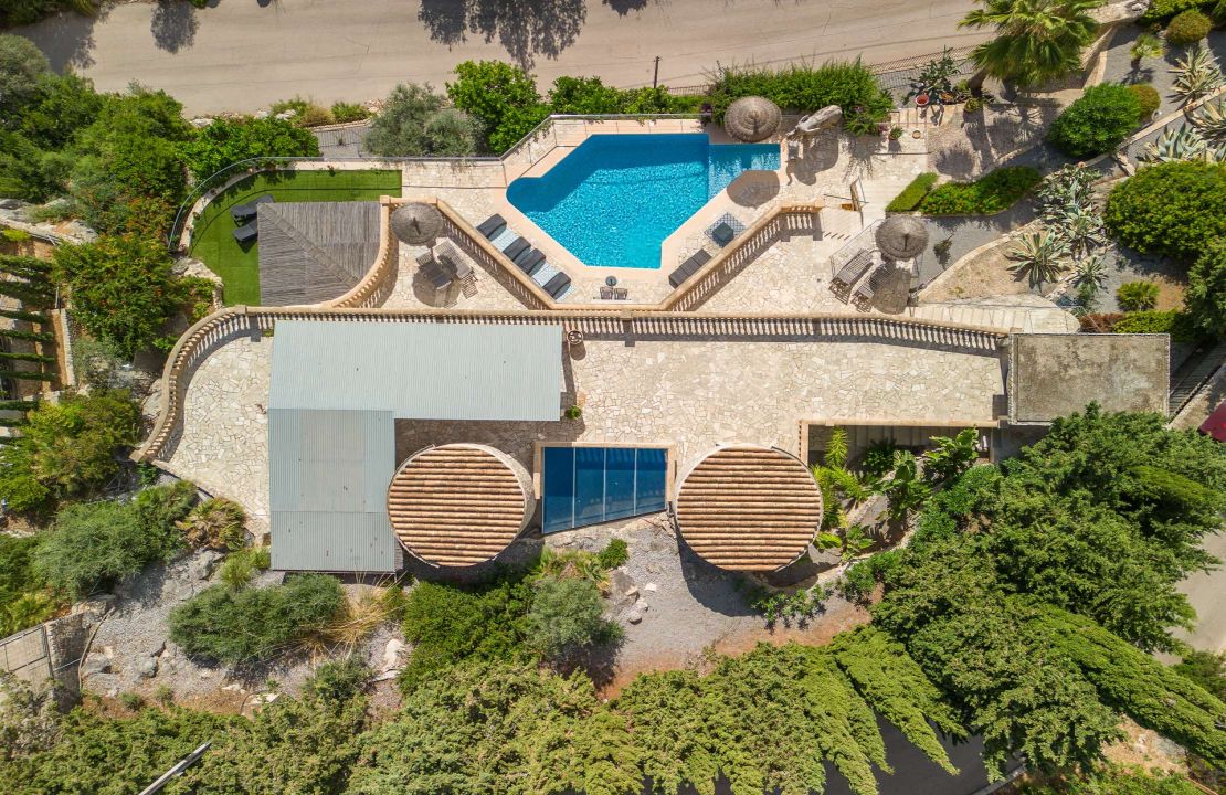 Unique Villa in the exclusive area of La Font, Pollensa with stunning views over the valley!