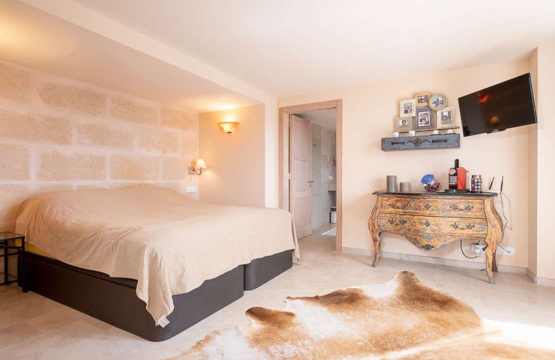 Unique Villa in the exclusive area of La Font, Pollensa with stunning views over the valley!