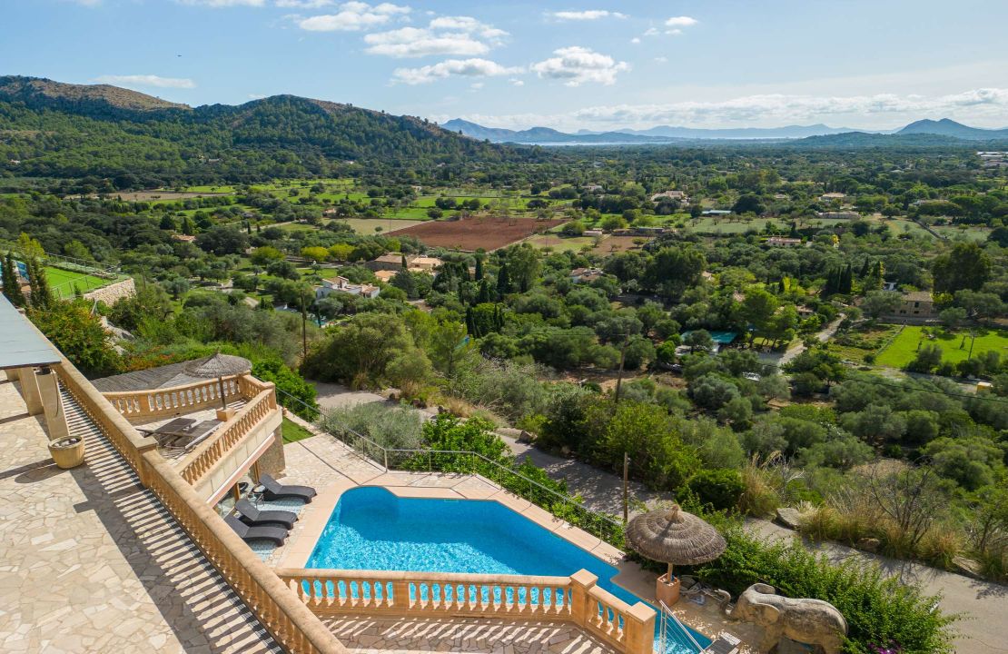 Unique Villa in the exclusive area of La Font, Pollensa with stunning views over the valley!