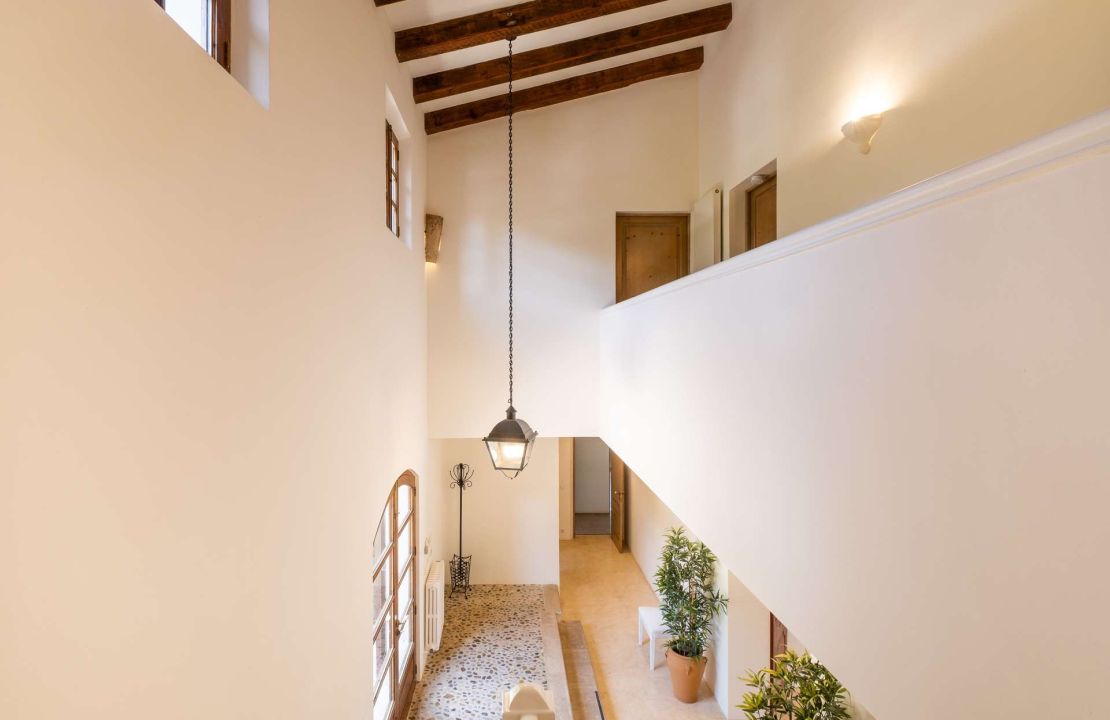 Exquisite finca style property Mallorca Pollensa with holiday rental license rentals