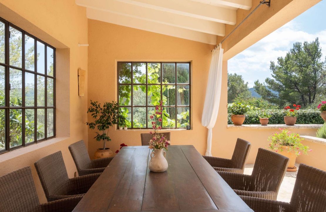 Exquisite finca style property Mallorca Pollensa with holiday rental license rentals