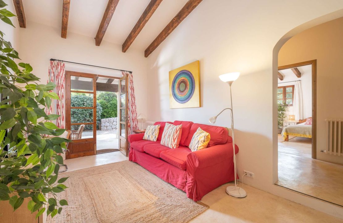 Exquisite finca style property Mallorca Pollensa with holiday rental license rentals