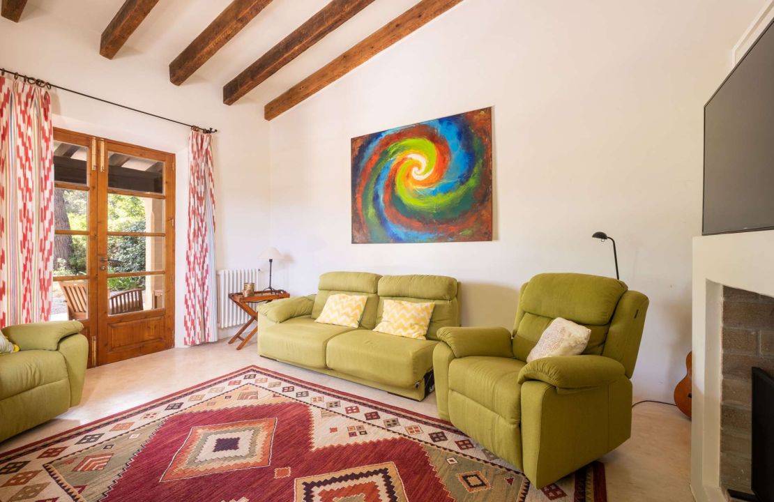 Exquisite finca style property Mallorca Pollensa with holiday rental license rentals