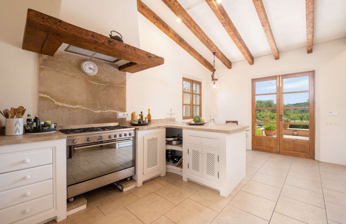 Exquisite finca style property Mallorca Pollensa with holiday rental license rentals