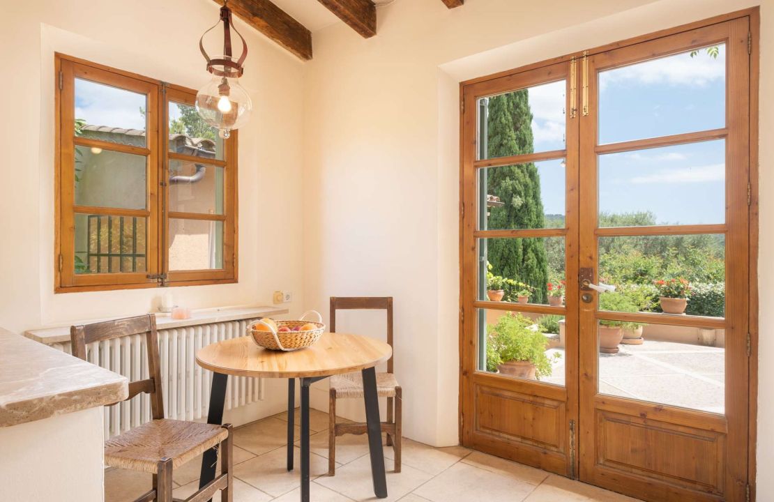 Exquisite finca style property Mallorca Pollensa with holiday rental license rentals