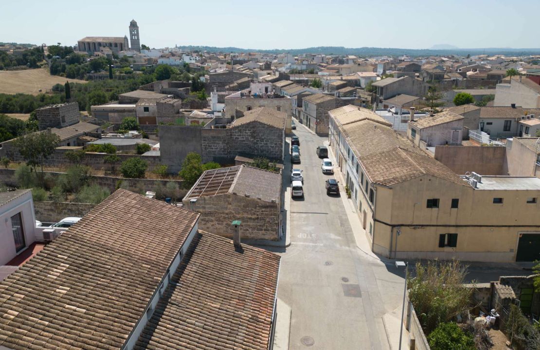 Building plot in Muro for sale