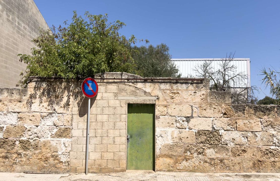 Building plot in Muro for sale
