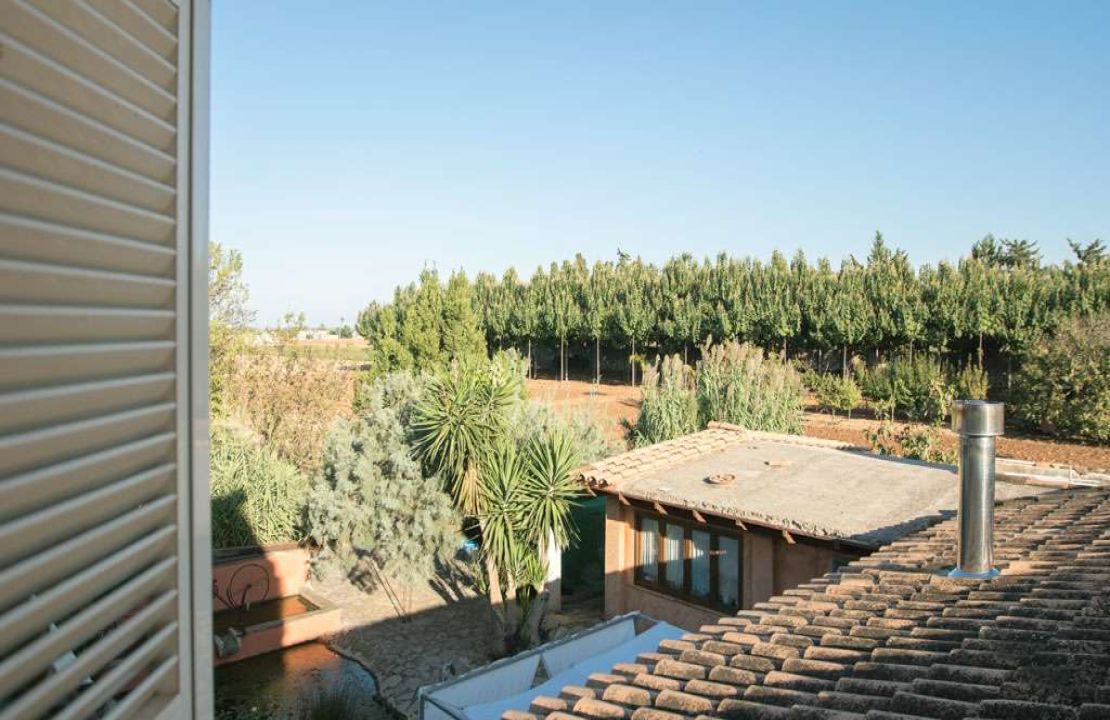 Country home in Sa Pobla, Mallorca with an original grain mill