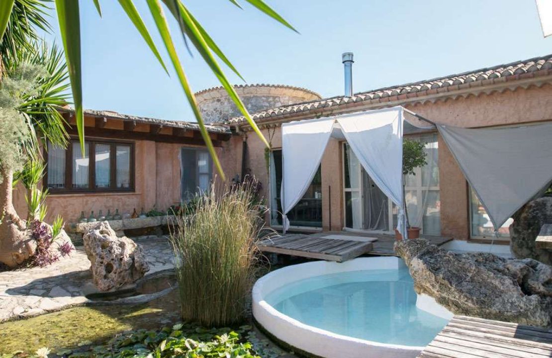 Country home in Sa Pobla, Mallorca with an original grain mill