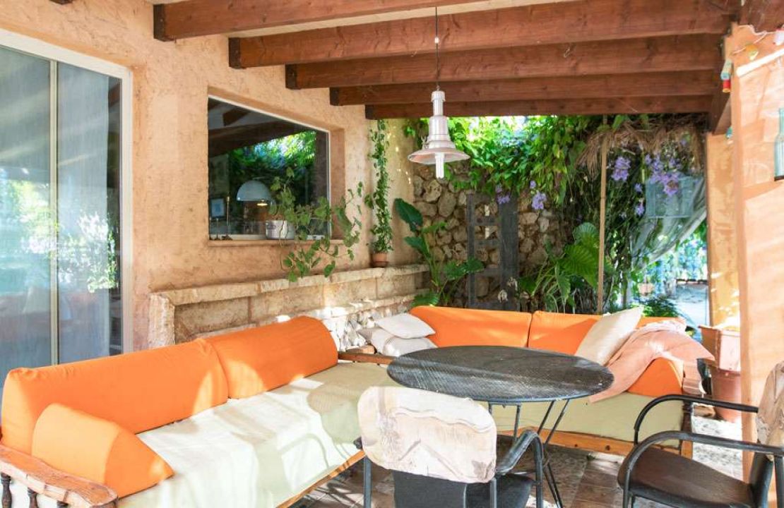 Country home in Sa Pobla, Mallorca with an original grain mill