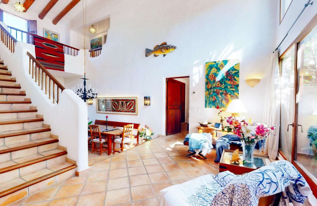 Exclusive Villa in Bonaire Alcudia with Pool, Sea View and BUILDING PLOT