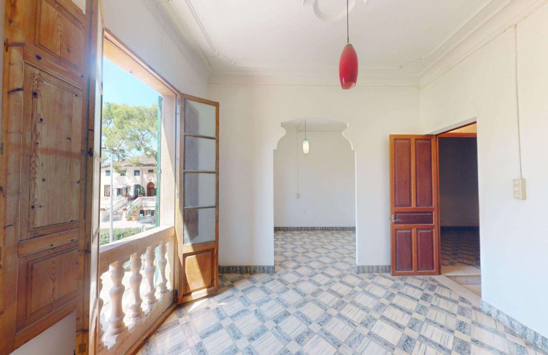Townhouse in Sa Pobla to renew with technical project & license fees