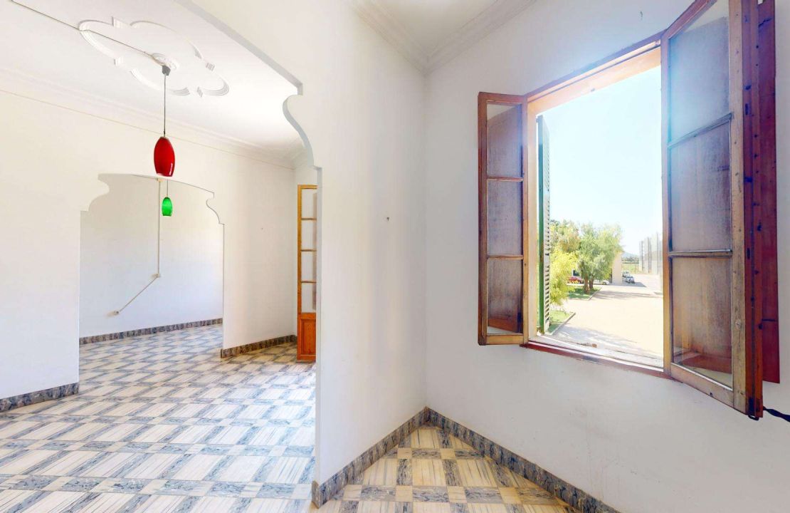 Townhouse in Sa Pobla to renew with technical project & license fees