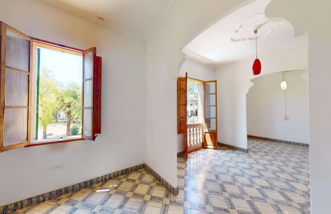 Townhouse in Sa Pobla to renew with technical project & license fees