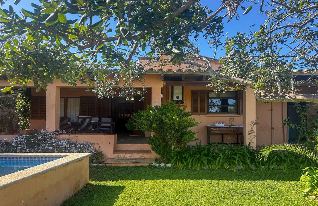 Charming Finca with Pool just 5 Minutes Drive to Pollensa