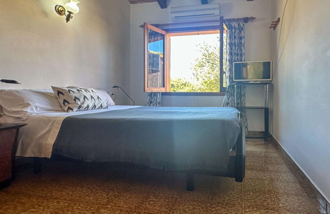 Charming Finca with Pool just 5 Minutes Drive to Pollensa