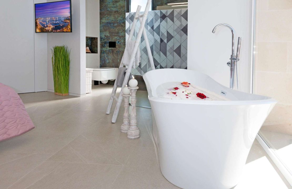 Modern villa in Crestatx, Sa Pobla North Mallorca for sale