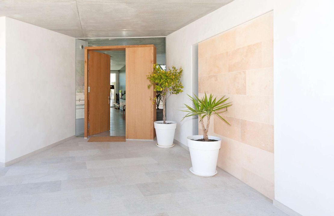 Modern villa in Crestatx, Sa Pobla North Mallorca for sale