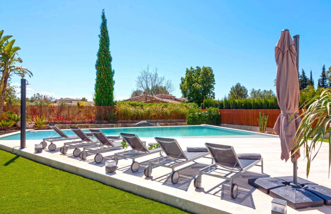 Modern villa in Crestatx, Sa Pobla North Mallorca for sale
