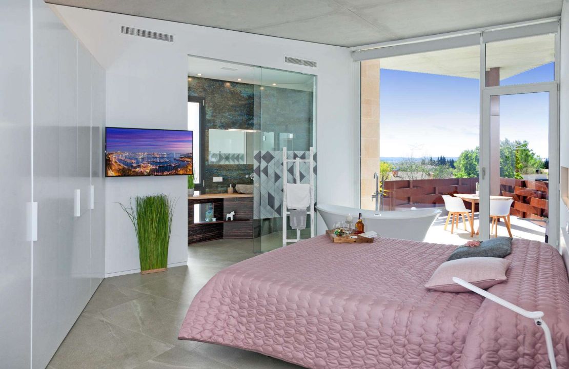 Modern villa in Crestatx, Sa Pobla North Mallorca for sale