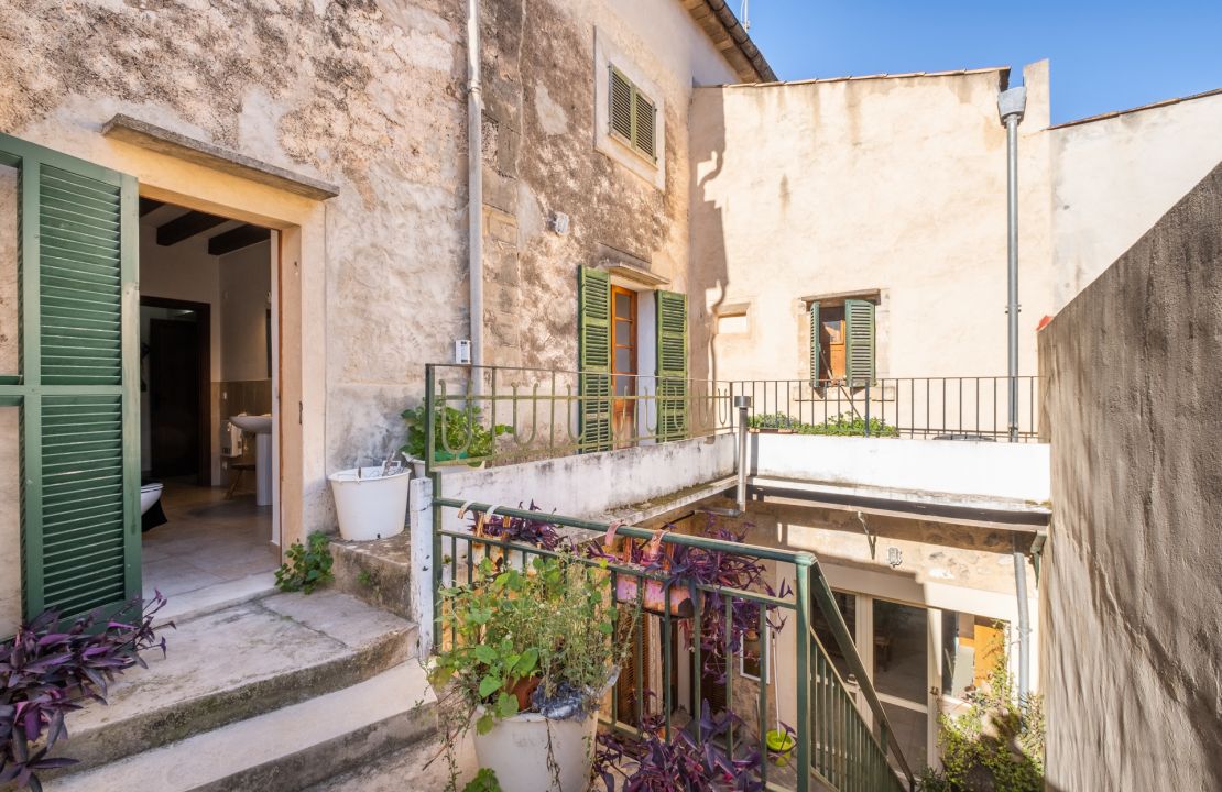 For sale charming village house with lots of potential in Pollensa