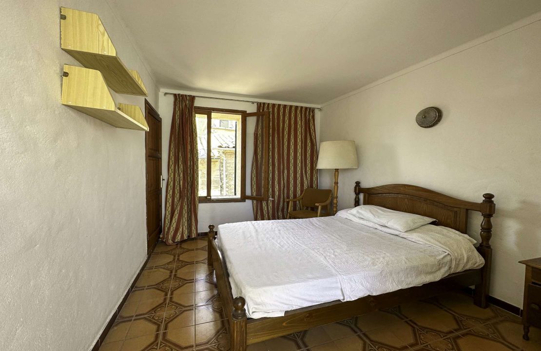 Town house in Pollensa, Mallorca, for sale to renovate