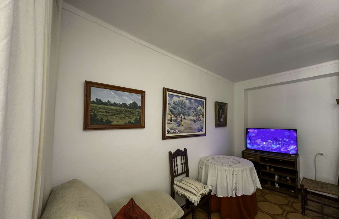 Town house in Pollensa, Mallorca, for sale to renovate