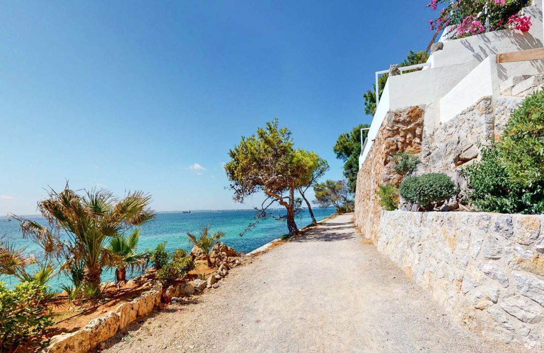 Villa am Golf Alcanada Alcudia mit Ferienmeitlizenz und Meerblick