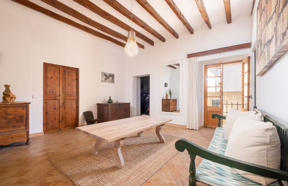 For sale charming village house with lots of potential in Pollensa