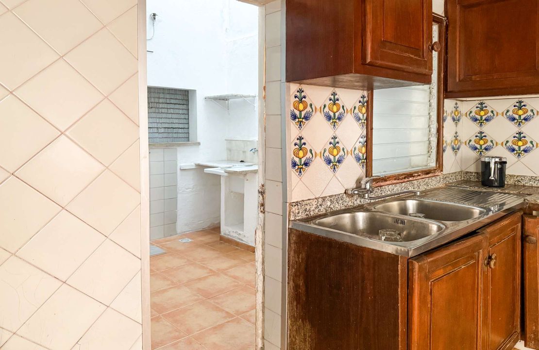 Large townhouse in Pollença to renovate