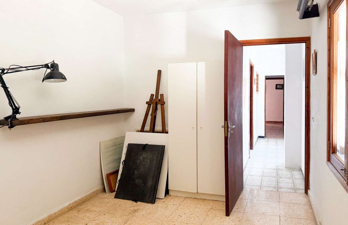 Large townhouse in Pollença to renovate
